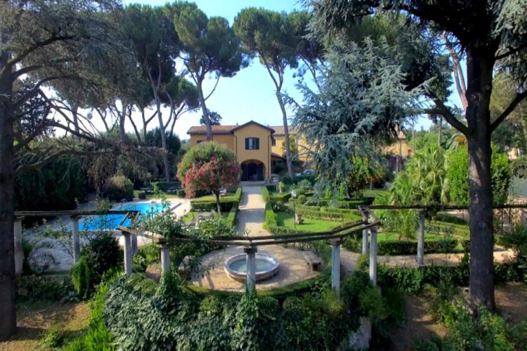 Exclusive Rome villa